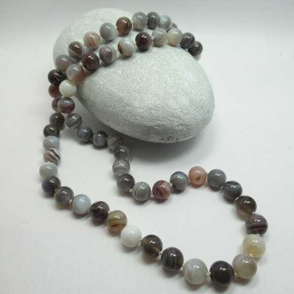 Botswana Agate Necklace - Picture 9 of 11